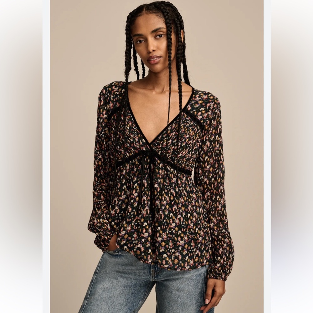 Sheer and velvet ties Lucky Brand Black Floral Blouse. Size XS
